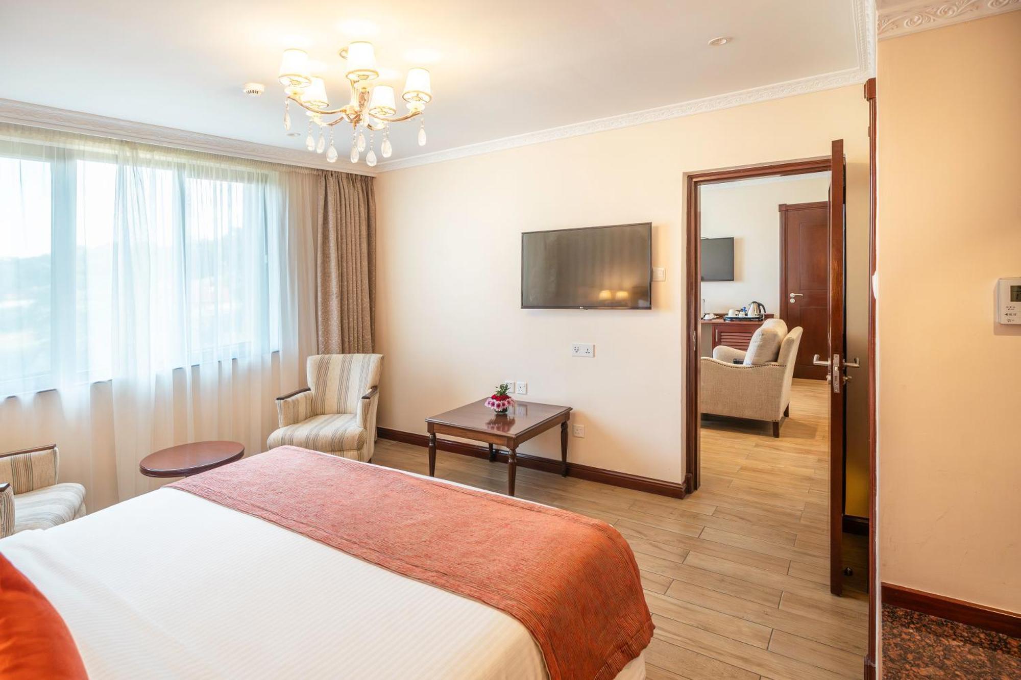 Sarova Woodlands Hotel And Spa Накуру Екстер'єр фото
